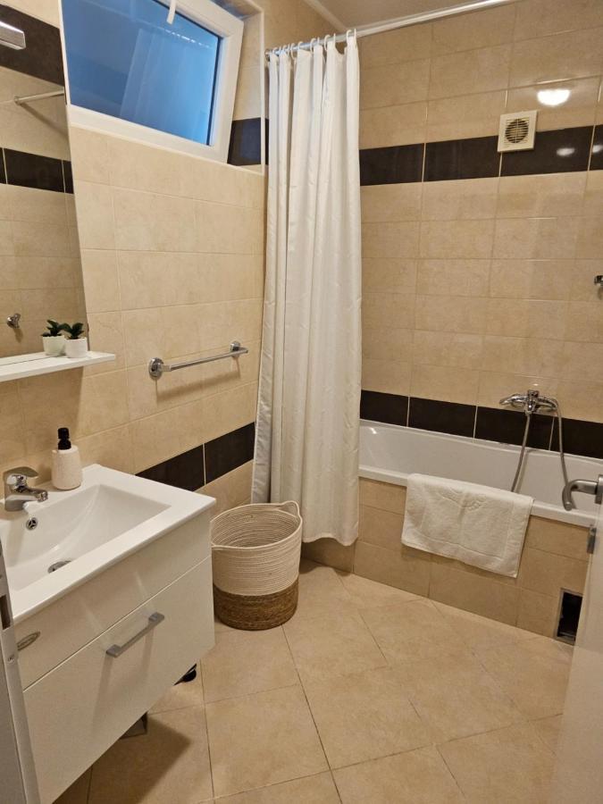Comfort Rooms Remiza - Free Private Parking - Self Check-In Zagrzeb Zewnętrze zdjęcie