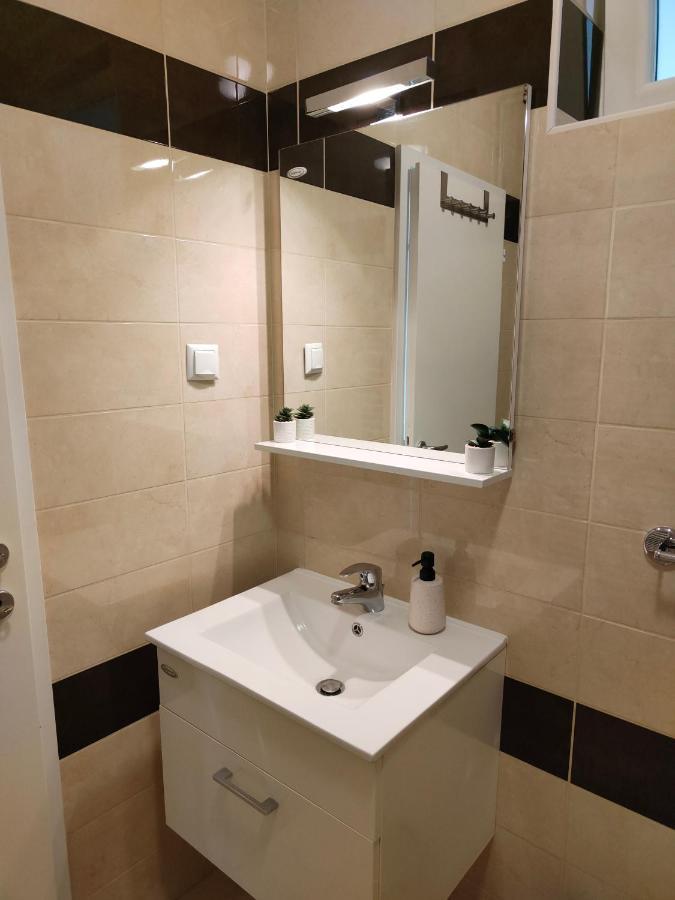 Comfort Rooms Remiza - Free Private Parking - Self Check-In Zagrzeb Zewnętrze zdjęcie