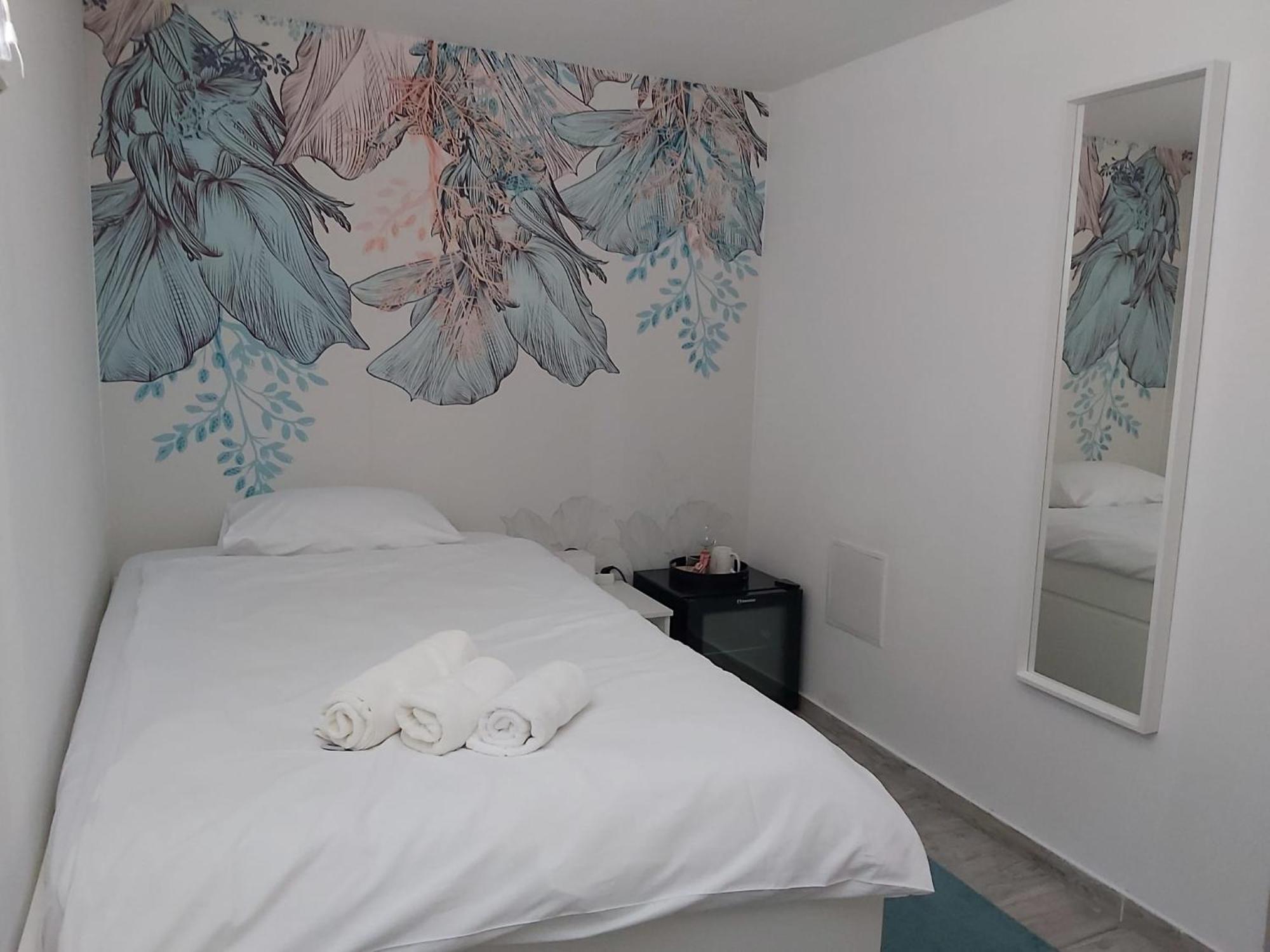 Comfort Rooms Remiza - Free Private Parking - Self Check-In Zagrzeb Zewnętrze zdjęcie